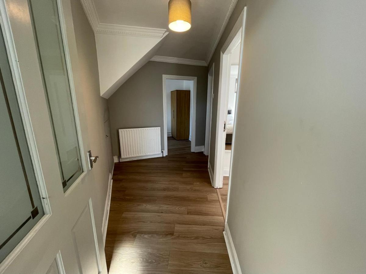 Huge Serviced Apartment With Free Parking Jesmond Extérieur photo